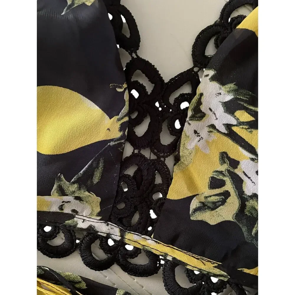 Miss Avenue Coquette Lemon Print Short Set Black Crochet Halter Lounge sz Large